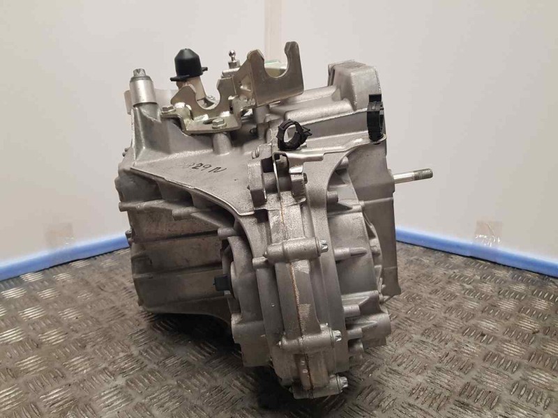 Recambio de caja cambios para fiat 500 x (334) city cross referencia OEM IAM 55283558 71797281 6VELOCIDADES