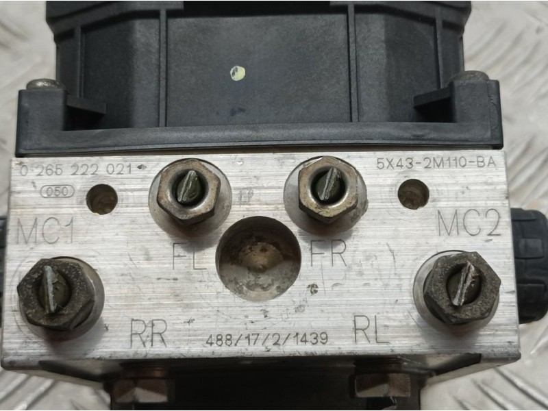 Recambio de abs para jaguar x-type 2.5 v6 executive referencia OEM IAM 5X432M110BA 0265222021 BOSCH