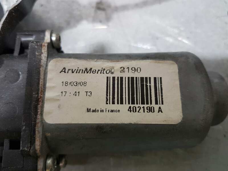 Recambio de elevalunas trasero derecho para nissan qashqai (j10) tekna referencia OEM IAM  402190A ELECTRICO 2 PINS