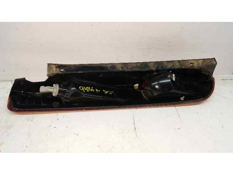 Recambio de piloto trasero derecho para ford focus berlina (cap) ghia referencia OEM IAM   