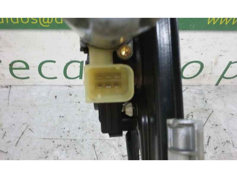 Recambio de elevalunas trasero derecho para mercedes-benz clase c (w203) berlina 320 (203.064) referencia OEM IAM 2037300446  EL