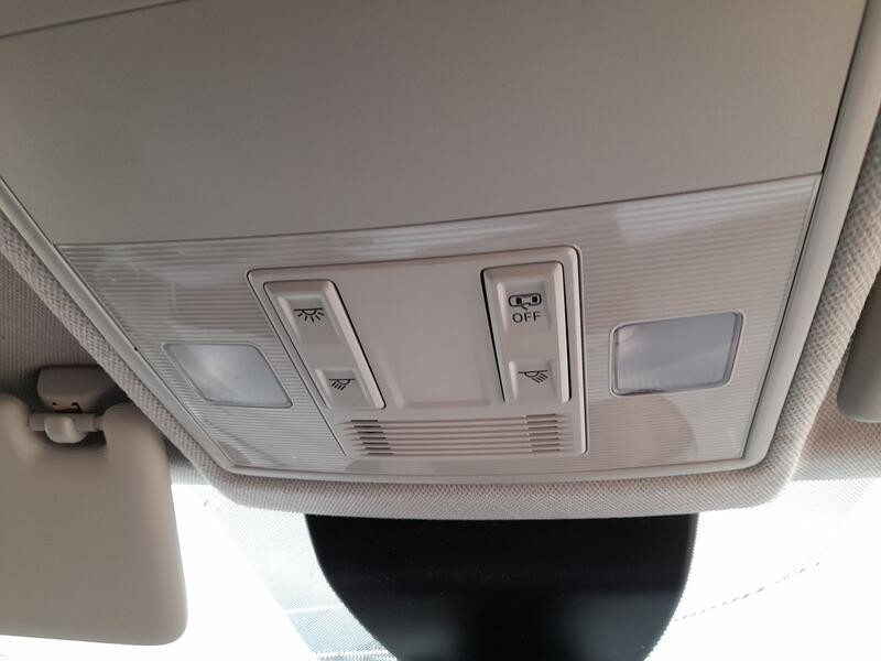 Recambio de luz interior para seat arona (kj7, kjp) 1.0 tsi referencia OEM IAM 3B0947105C  