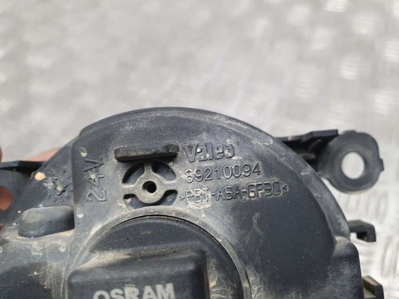 Recambio de faro antiniebla derecho para renault scenic ii authentique referencia OEM IAM 89210094 VALEO 