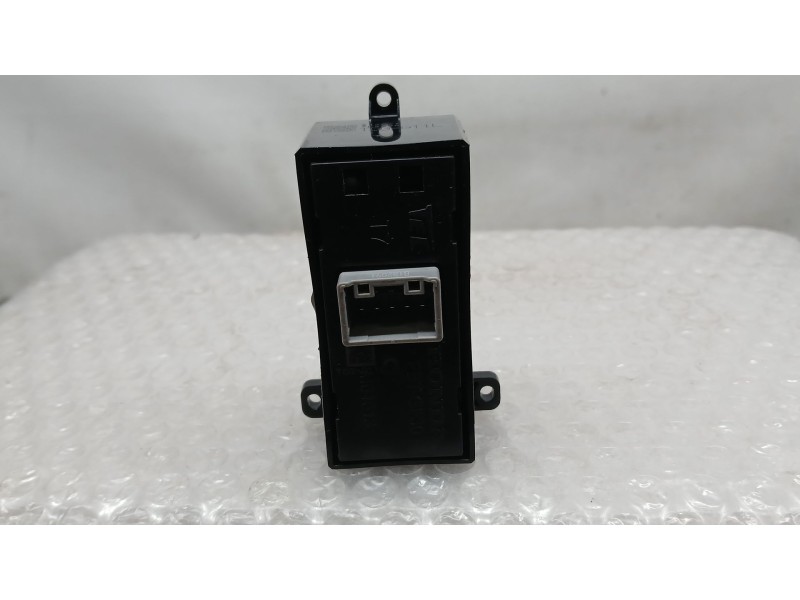 Recambio de mando elevalunas trasero izquierdo para honda civic x hatchback (fc_, fk_) 1.0 vtec referencia OEM IAM 83790TGGG020B