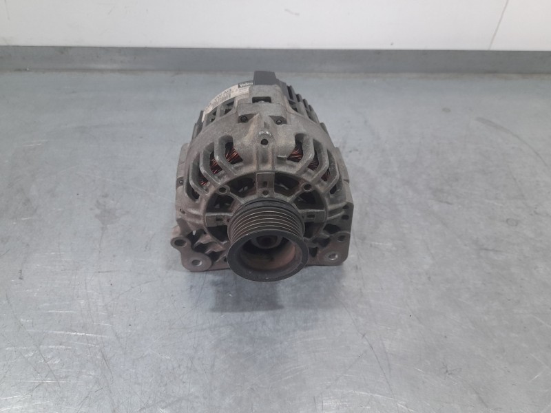 Recambio de alternador para volkswagen golf iv (1j1) 1.8 t referencia OEM IAM 030903023J SG9B013 VALEO