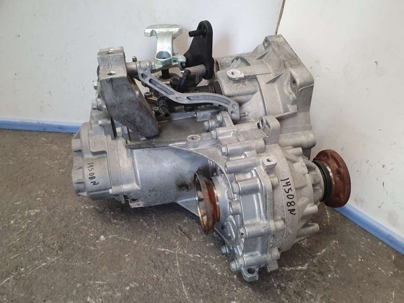 Recambio de caja cambios para audi a3 (8v) ambiente ultra referencia OEM IAM RSW 25047 6VELOCIDADES