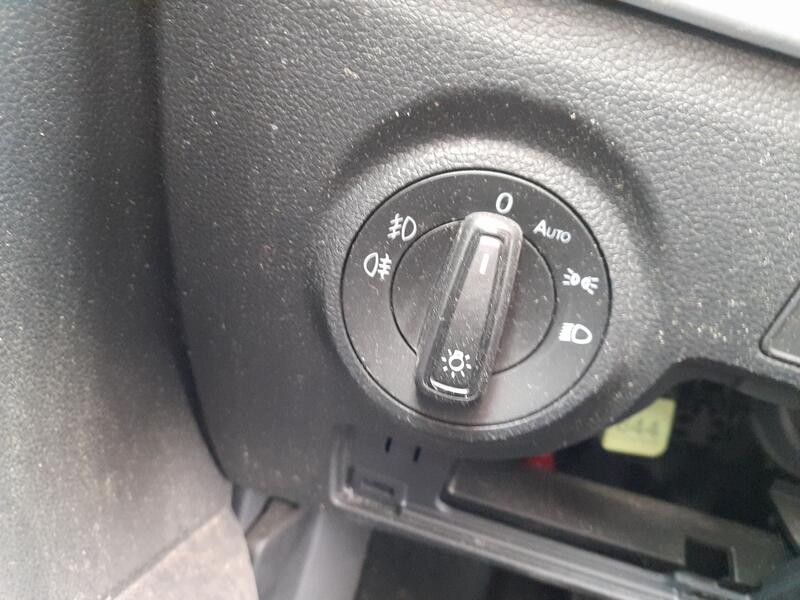 Recambio de mando luces para seat arona (kj7, kjp) 1.0 tsi referencia OEM IAM 5G0941431AF  