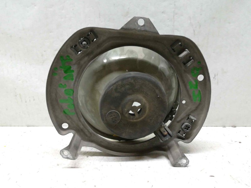 Recambio de faro izquierdo para volkswagen polo (867/871/873) azur berlina referencia OEM IAM   