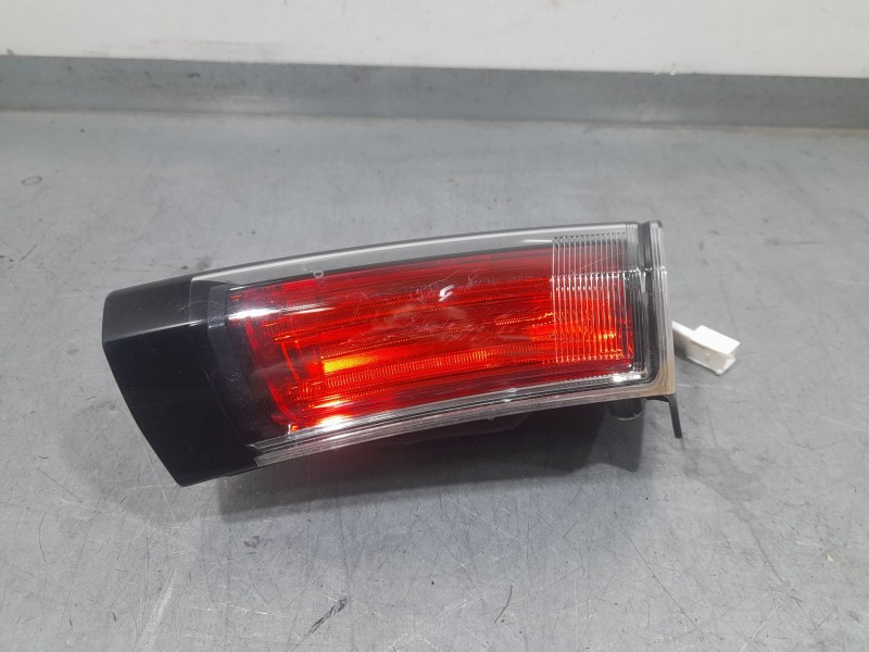 Recambio de piloto trasero derecho interior para honda civic x hatchback (fc_, fk_) 1.0 vtec referencia OEM IAM 24906R1Y 2490702