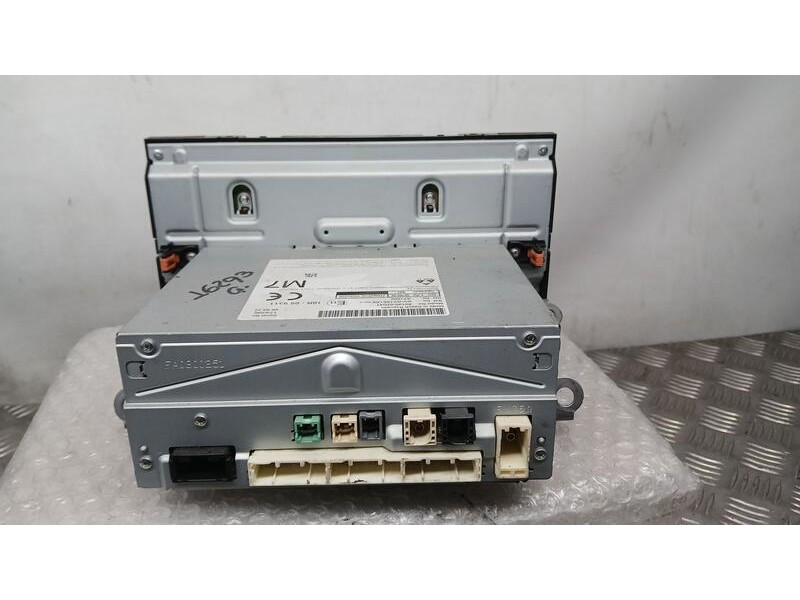 Recambio de sistema navegacion gps para toyota corolla (e21) hybrid active referencia OEM IAM 8614002D41 PANASONIC CVRS19E1AE