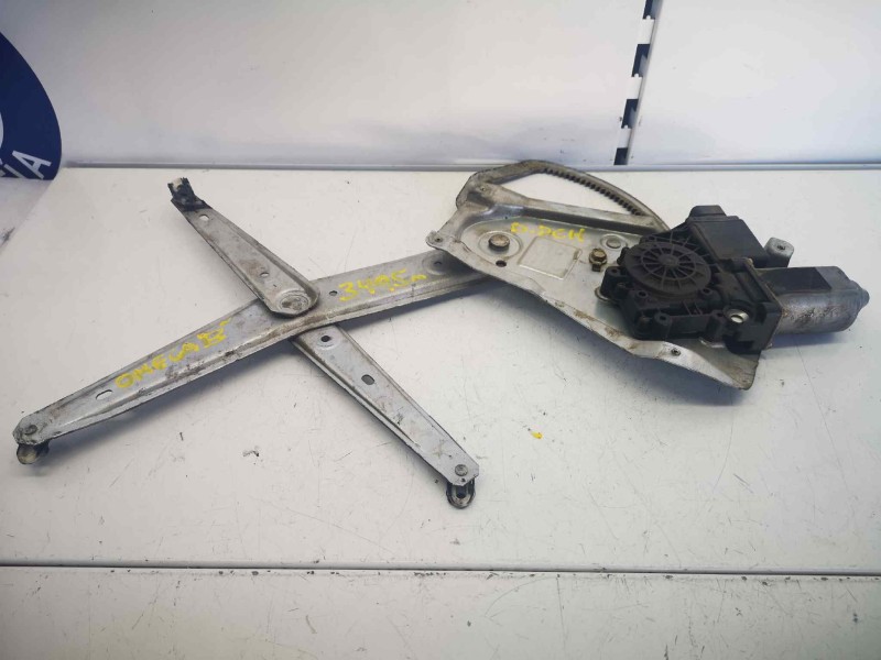 Recambio de elevalunas delantero derecho para opel omega b 2.5 turbodiesel (x 25 td / u 25 td / l93) referencia OEM IAM 90520246