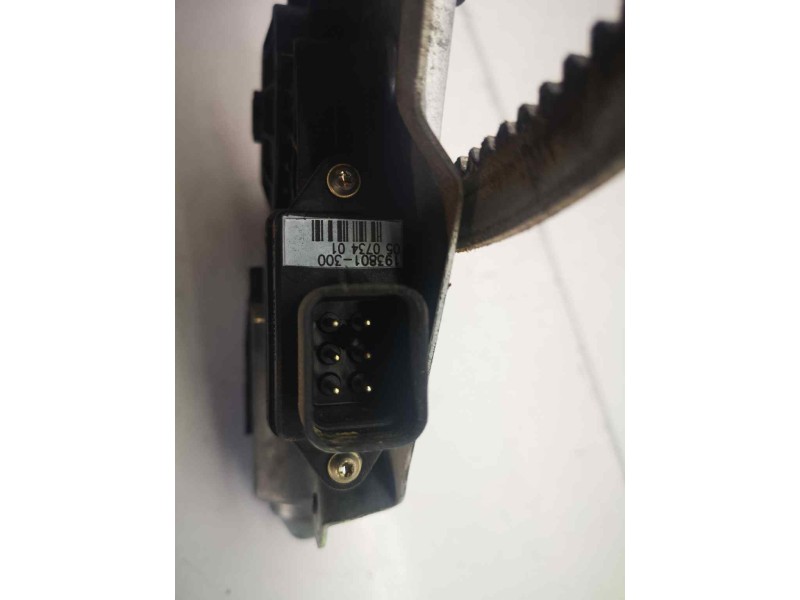 Recambio de elevalunas delantero derecho para opel omega b 2.5 turbodiesel (x 25 td / u 25 td / l93) referencia OEM IAM 90520246