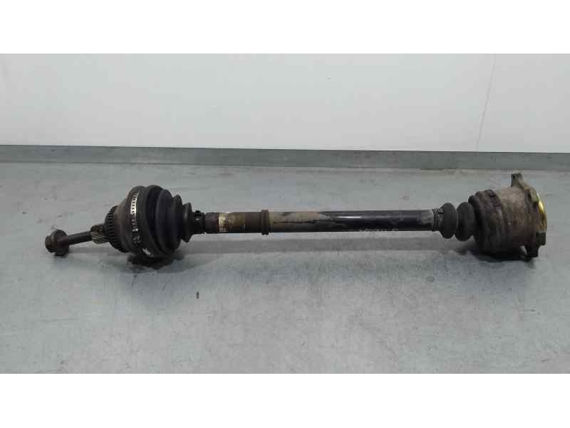 Recambio de transmision delantera izquierda para audi a6 berlina (c4) 2.5 tdi referencia OEM IAM 4A0407272DF  