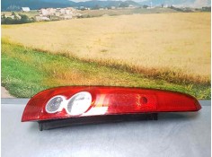 Recambio de piloto trasero izquierdo para ford fiesta (cbk) futura referencia OEM IAM   ROZADO VER FOTOS