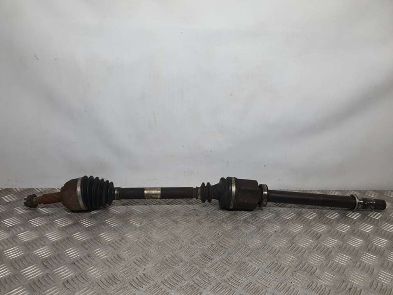 Recambio de transmision delantera derecha para renault scenic ii authentique referencia OEM IAM 8200436366  