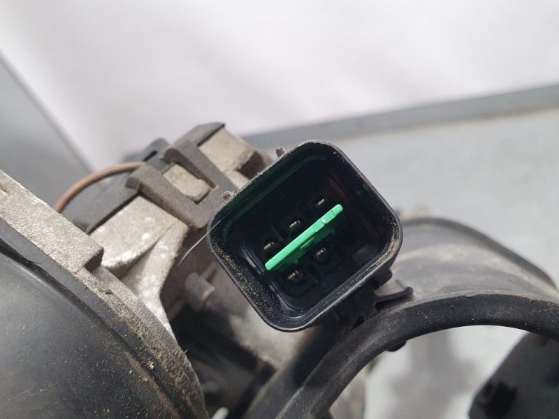 Recambio de motor limpia delantero para hyundai trajet (fo) 2.0 crdi gls referencia OEM IAM 981103A000  