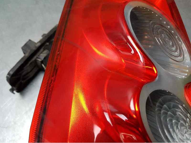 Recambio de piloto trasero izquierdo para ford fiesta (cbk) futura referencia OEM IAM   ROZADO VER FOTOS