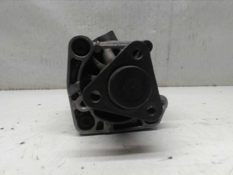 Recambio de bomba direccion para opel omega b 2.5 turbodiesel (x 25 td / u 25 td / l93) referencia OEM IAM 2245846 7681955261 