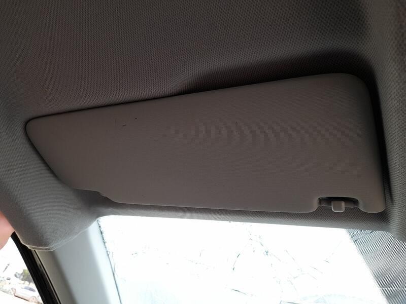 Recambio de parasol izquierdo para seat arona (kj7, kjp) 1.0 tsi referencia OEM IAM 5G0857551A  