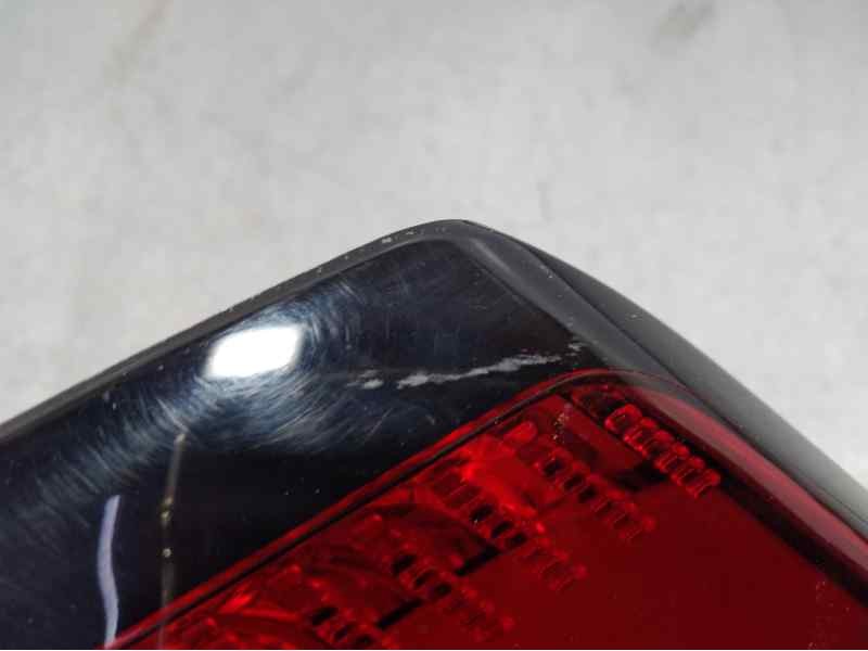 Recambio de piloto trasero derecho para peugeot 3008 hybrid allure referencia OEM IAM 9810477780  INTERIOR-TOCADO