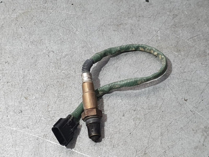 Recambio de sonda lambda para dacia sandero stepway referencia OEM IAM 226934803R 0258027031 BOSCH CLAVIJA TOCADA