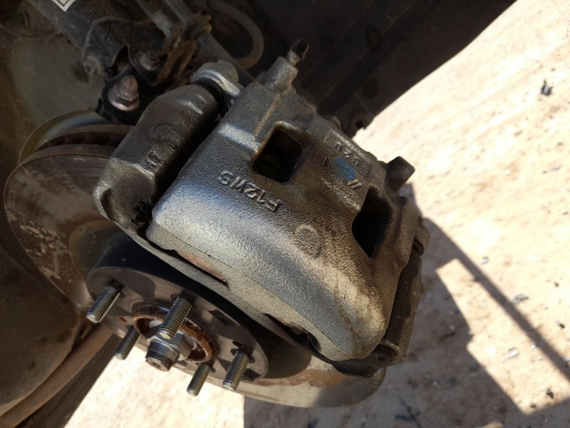 Recambio de pinza freno delantera derecha para mitsubishi outlander iii (gf_w, gg_w) phev 4wd (gg3w) referencia OEM IAM MR249965