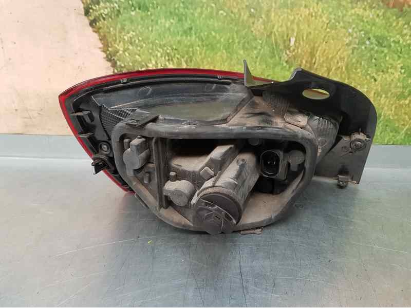 Recambio de piloto trasero derecho para seat ibiza (6j5) stylance / style referencia OEM IAM   