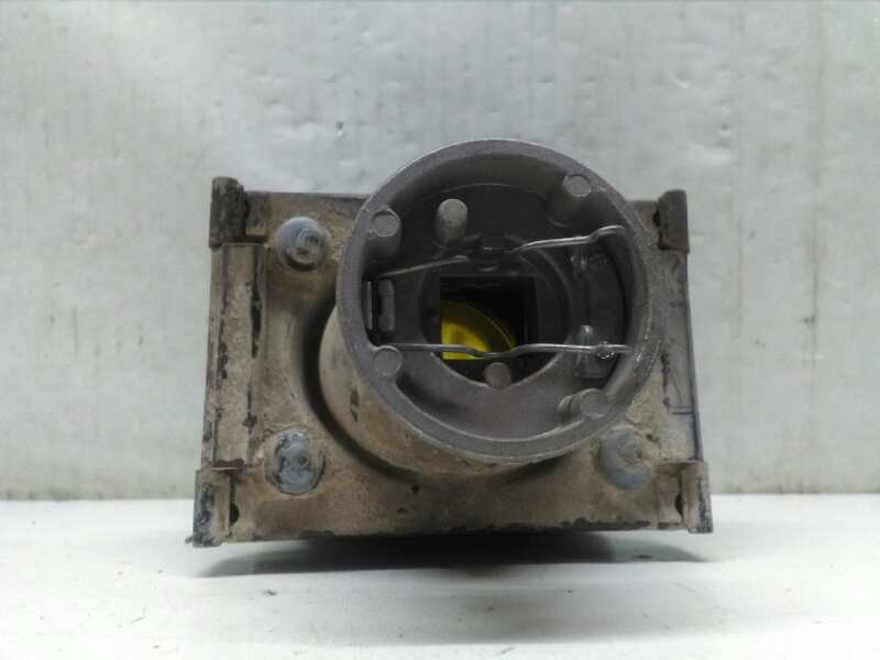 Recambio de faro antiniebla derecho para audi 80 (811/813) referencia OEM IAM   