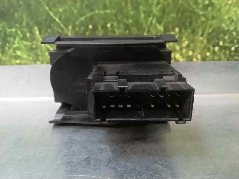 Recambio de mando luces para ford fiesta (cbk) futura referencia OEM IAM 6S6T13A024EA  