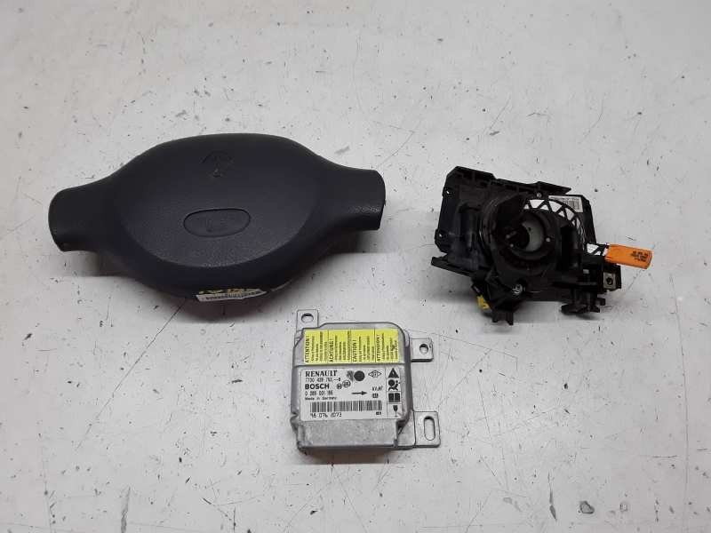 Recambio de airbag delantero izquierdo para renault clio ii fase i (b/cbo) 1.4 referencia OEM IAM 0285001155  
