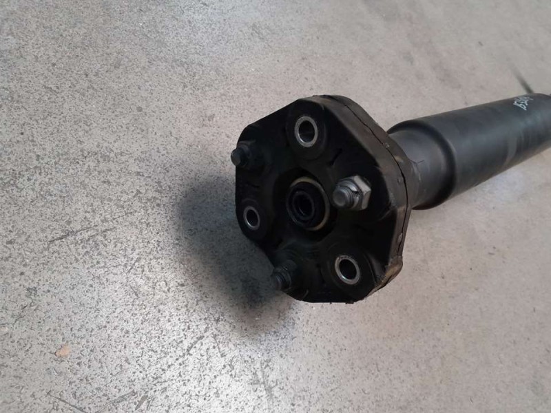 Recambio de transmision central para bmw serie 3 lim. (f30) 320d efficientdynamics edition referencia OEM IAM 760004205  TRASERA