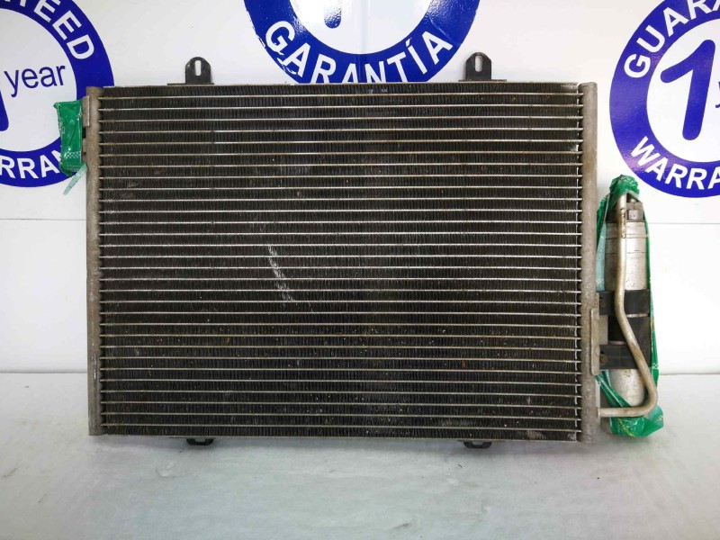 Recambio de condensador / radiador aire acondicionado para renault clio ii fase i (b/cbo) 1.4 referencia OEM IAM 7700414103C  