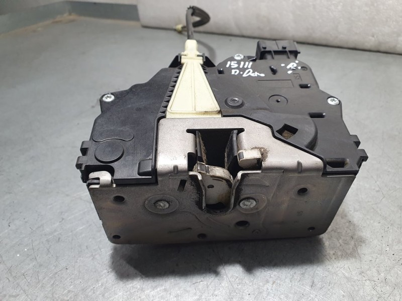 Recambio de cerradura puerta delantera derecha para opel corsa e selective referencia OEM IAM 13431840 0325407955 6 PINES