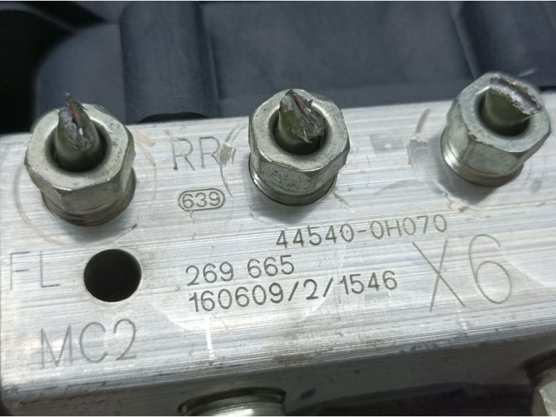Recambio de abs para toyota aygo x-cite referencia OEM IAM 445400H070 269665 