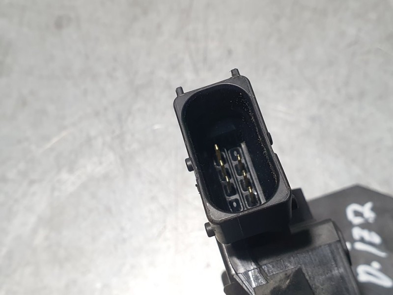 Recambio de cerradura puerta delantera izquierda para opel corsa e selective referencia OEM IAM 0325407955  6 PINES