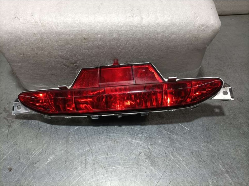 Recambio de piloto trasero central para peugeot 208 (p2) allure referencia OEM IAM 9674308980  