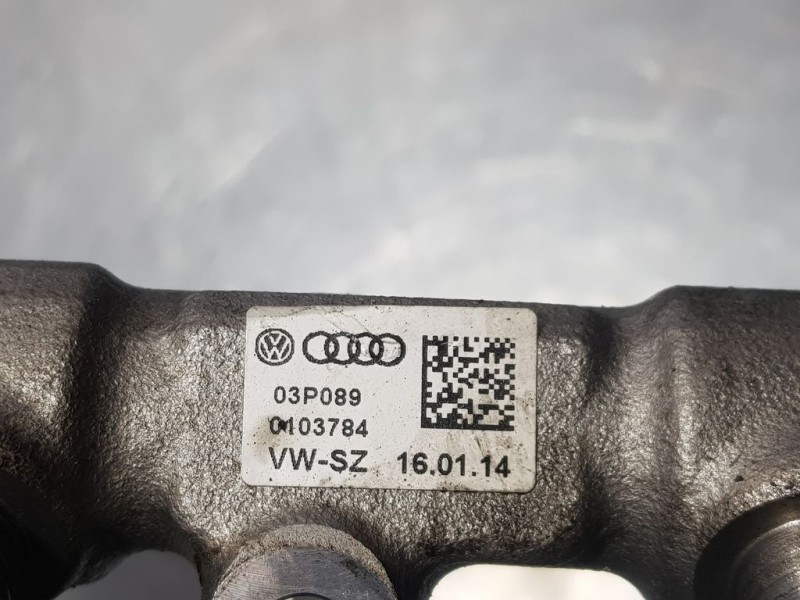 Recambio de rampa inyectora para seat ibiza sc (6j1) reference referencia OEM IAM 03P0890103784  