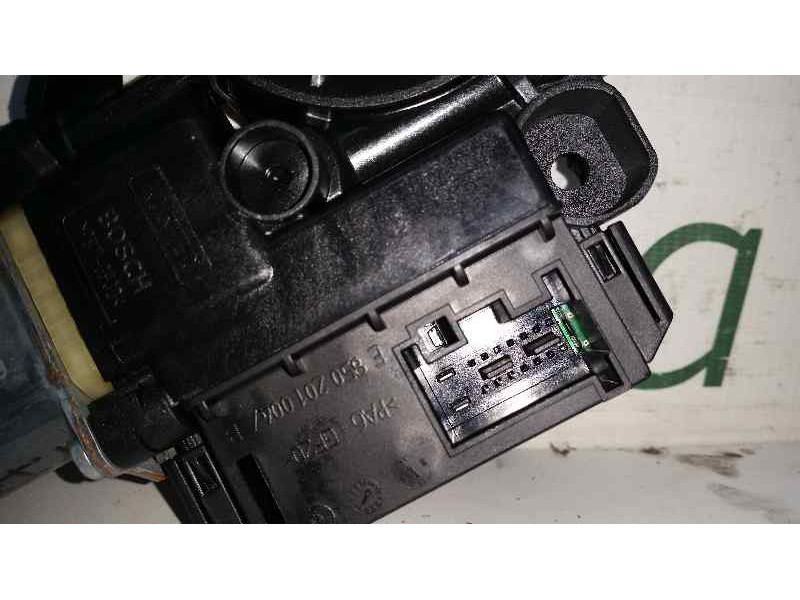 Recambio de motor elevalunas trasero izquierdo para volkswagen polo (6r1) advance referencia OEM IAM  5 PIN ELECTRICO