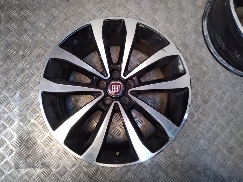 Recambio de juego llantas aluminio para fiat tipo ii (357) fam lounge referencia OEM IAM 7X17 5 TORN ET41 ALUMINIO 