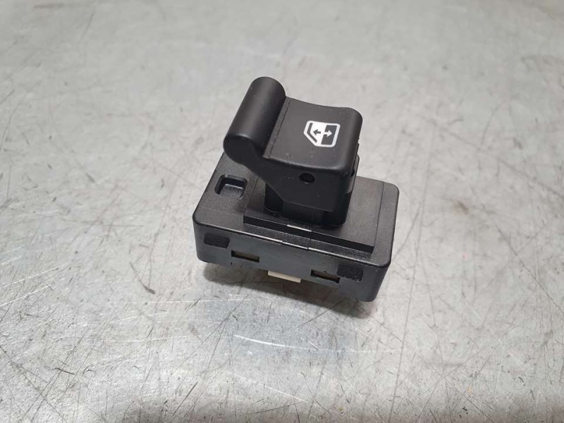 Recambio de mando elevalunas trasero izquierdo para fiat 500 x (334) city cross referencia OEM IAM 735603927 30170844 