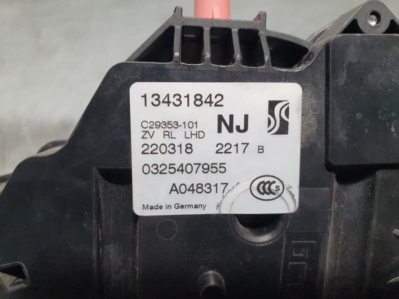 Recambio de cerradura puerta trasera izquierda para opel corsa e selective referencia OEM IAM 13431842 C29353101 6 PINES