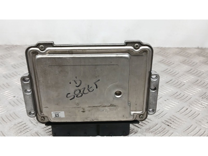 Recambio de centralita motor uce para hyundai i40 i (vf) 1.7 crdi referencia OEM IAM 391252A06 BOSCH 0281018050