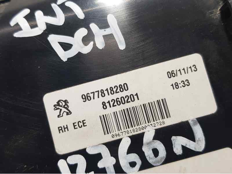 Recambio de piloto trasero derecho para peugeot 308 access referencia OEM IAM 9677818280  INTERIOR