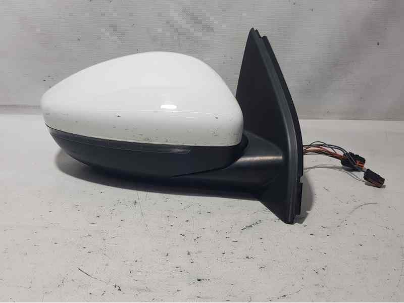 Recambio de retrovisor derecho para peugeot 308 access referencia OEM IAM  UNA DE 11 CABLES Y OTRA DE 2 CABLES ELECTRICO