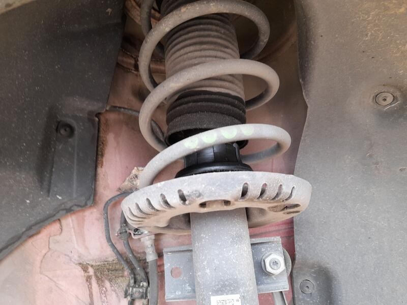 Recambio de amortiguador delantero derecho para seat ibiza iv (6j5, 6p1) 1.2 referencia OEM IAM 6R0413031F  