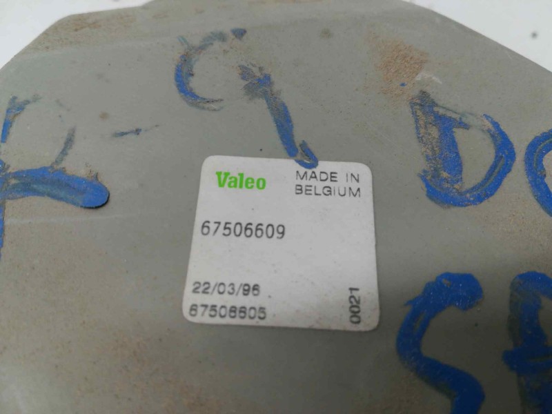 Recambio de faro derecho para renault 9 referencia OEM IAM 67506609  VALEO