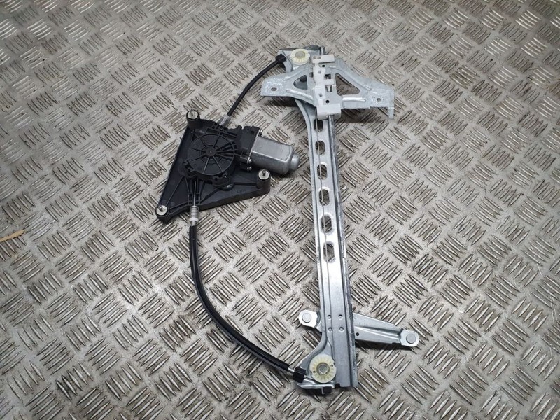 Recambio de elevalunas delantero derecho para toyota aygo x-cite referencia OEM IAM 698100H031  ELECTRICO 2 PINES