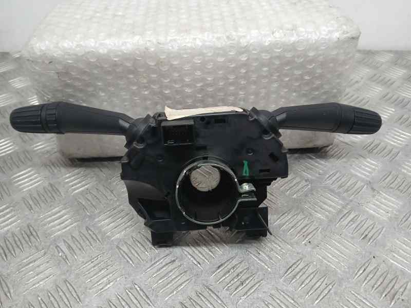 Recambio de mando luces y limpia para fiat 500 x (334) city cross referencia OEM IAM 735690660  