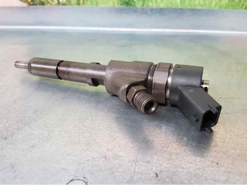 Recambio de inyector para peugeot 307 (s1) 2.0 hdi cat referencia OEM IAM 9635196580 0445110008 BOSCH