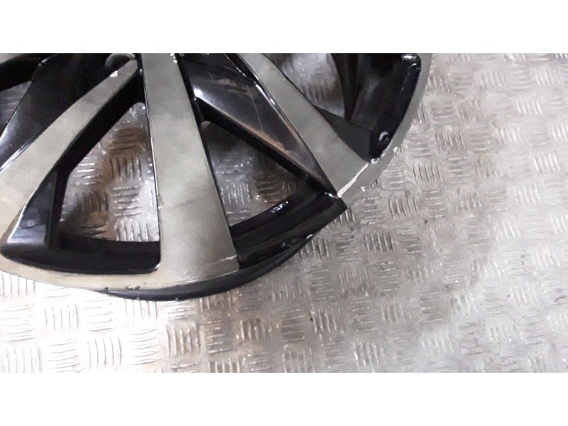 Recambio de llanta aluminio para peugeot 308 ii (lb_, lp_, lw_, lh_, l3_) 1.6 bluehdi 120 referencia OEM IAM 8X18 5 TORN ET44 RO